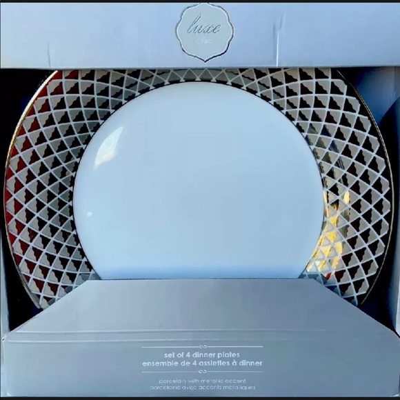 CIROA LUXE DINNER PLATES SILVER METALLIC DIAMOND NEW - Picture 4 of 6